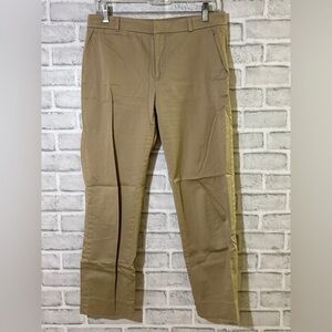 Banana Republic women’s Khaki the Avalon pant- size 4